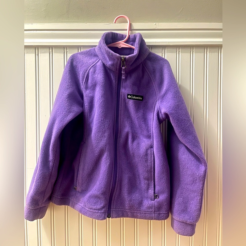 Like new Columbia purple fleece jacket size Small 7-8